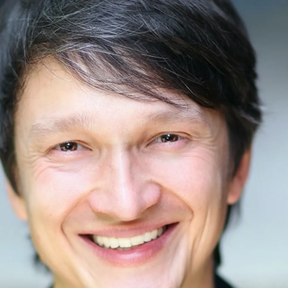 Nahaufnahmen von dem Mediziningenieur Moritz Göldner