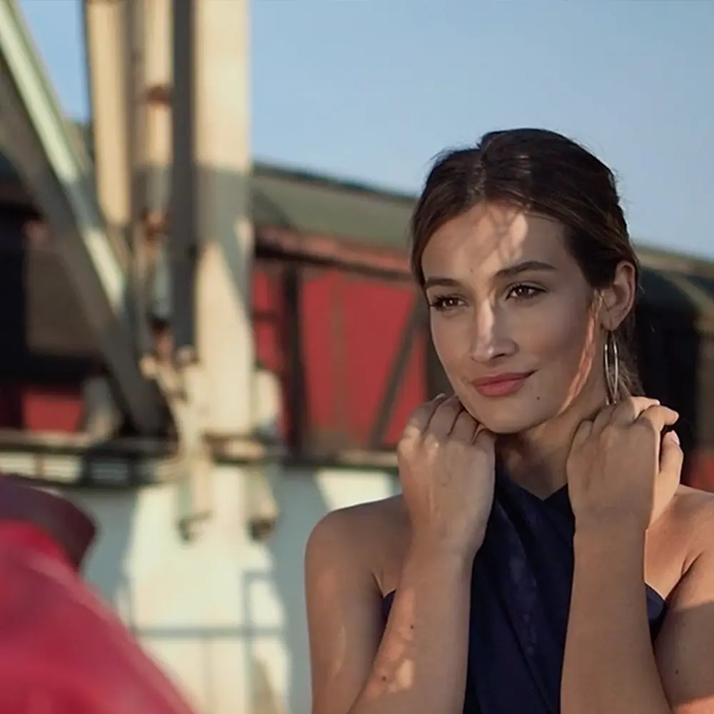 Foto: wie Fotograf ein Modell am Hafen fotografiert